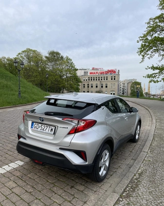 Toyota C-HR cena 87900 przebieg: 59000, rok produkcji 2018 z Szczecin małe 29